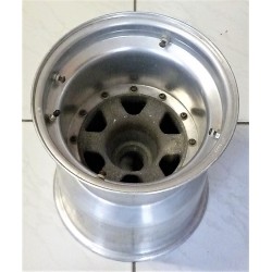 Renault RE20B rear wheel