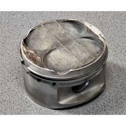 Piston COSWORTH F1 utilisé en course