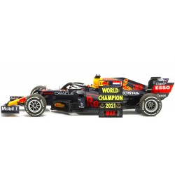 Red Bull RB16B Max Verstappen , vainqueur du GP d'Abu Dhabi 2021