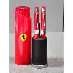 Set de 2 stylos dans boîte de présentation Ferrari feu arrière