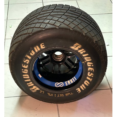 TWR Arrows FA17 complete wheel