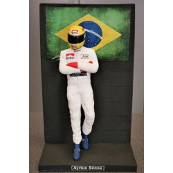 Ayrton SENNA / TOLEMAN F1 figurine